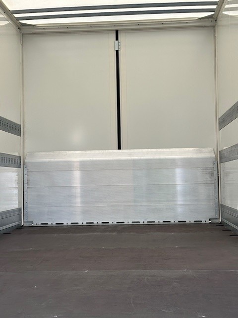 #LA072 - Bild: 9 | Wymienna obudowa, gładka stal | BDF-System, 7.450 mm lang, Durchladesystem mit Überfahrblech, Portal Doppelflügeltür,