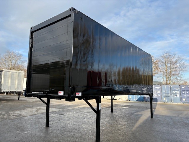 #21550 - Bild: 3 | Coffret interchangeable, acier lisse | BDF-System 7.45 m lang, LACK NEU in RAL 9005 schwarz!