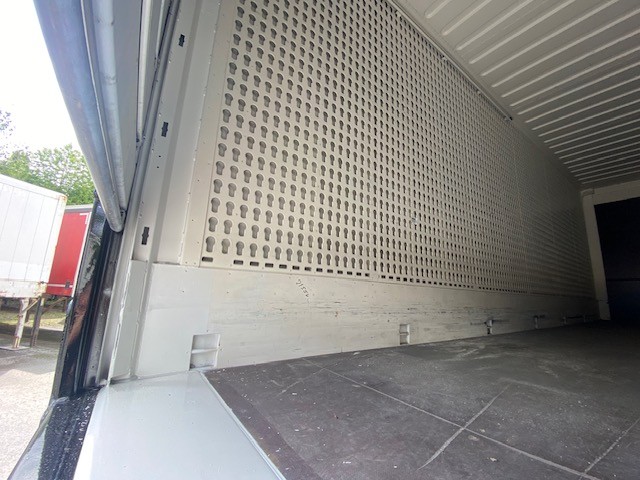 #21554 - Bild: 5 | Caja intercambiable, acero liso | BDF-System 7.450 mm, LACK NEU Standard, Heck Rolltor