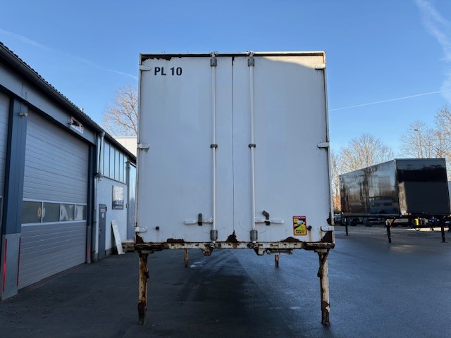 #21576 - Bild: 3 | Coffret interchangeable, acier mouluré | BDF-System 7.45 m, mit Portaltüren