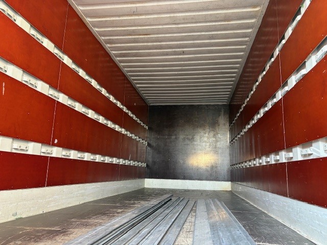 #21576 - Bild: 5 | Coffret interchangeable, acier mouluré | BDF-System 7.45 m, mit Portaltüren