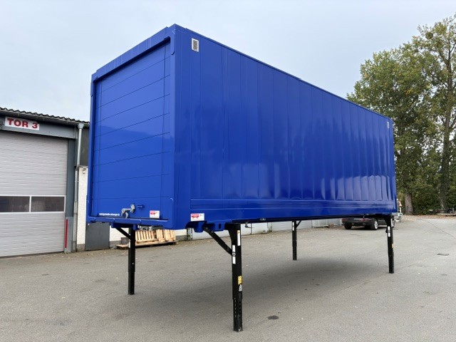 #21611 - Bild: 3 | Wymienna obudowa, gładka stal | BDF-System, 7.450 mm lang, FABRIKNEU in THW Blau