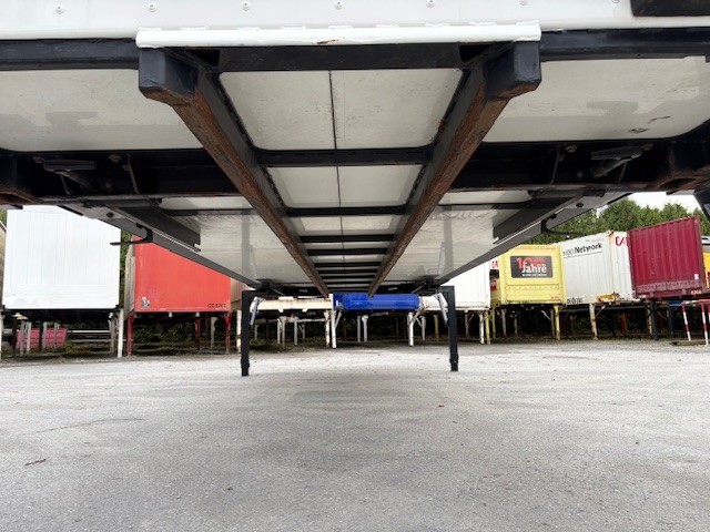 #21768 - Bild: 6 | Interchangeable freezer case with cooling unit | BDF-System 7.45 m, LACK NEU IN RAL 9010 weiß