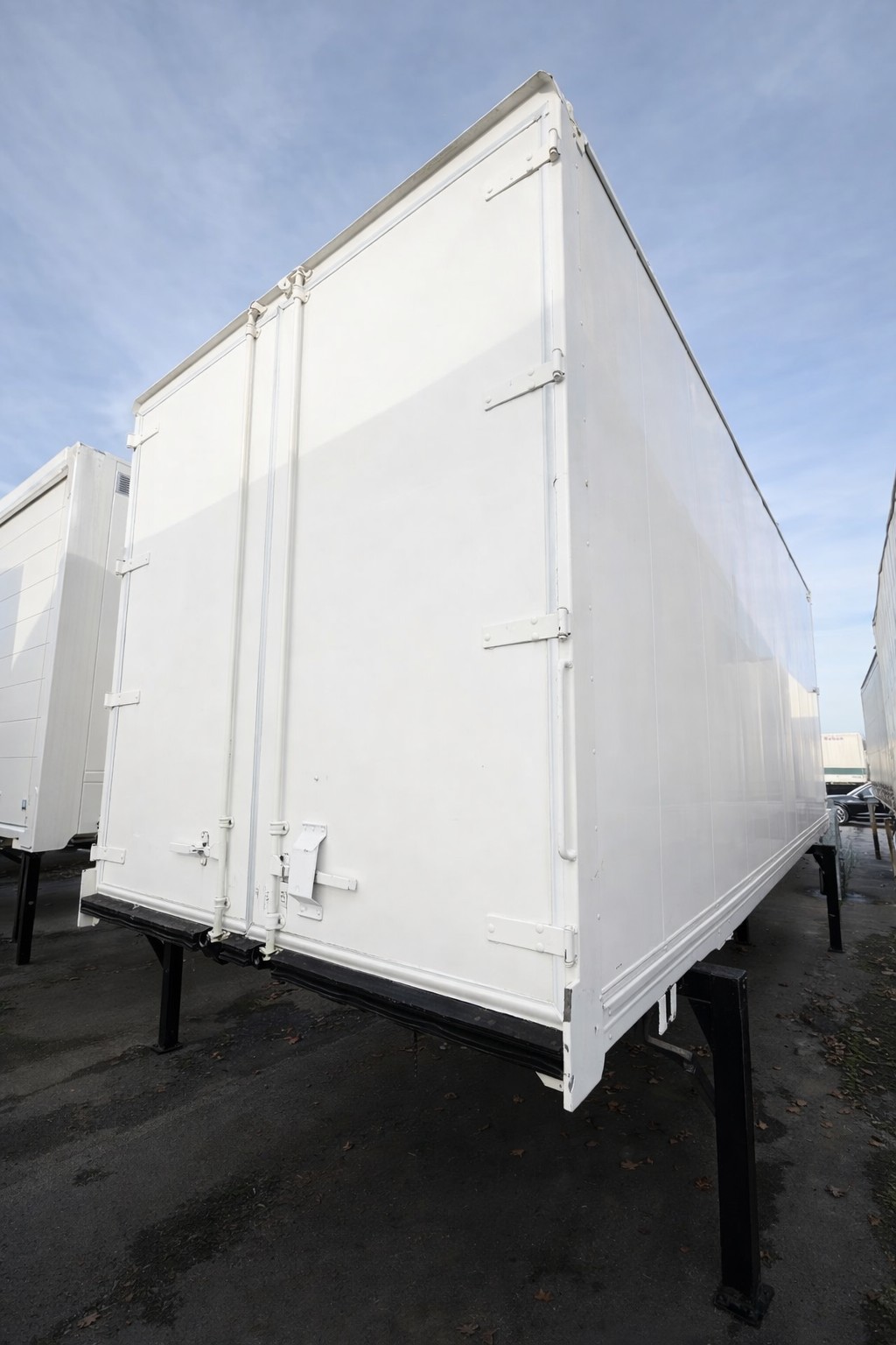 Wymienna obudowa, sklejka | BDF-System 7.450 mm lang, Eckhöhe: 2.900 mm, LACK NEU!