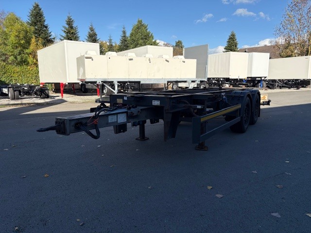 #21783 - Bild: 3 | Remolque con caja móvil de eje central | BDF-System, Standard, hochgekuppelt R 22,5