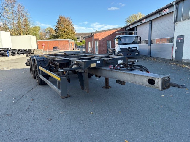 Remolque con caja móvil de eje central | BDF-System, Standard, hochgekuppelt R 22,5