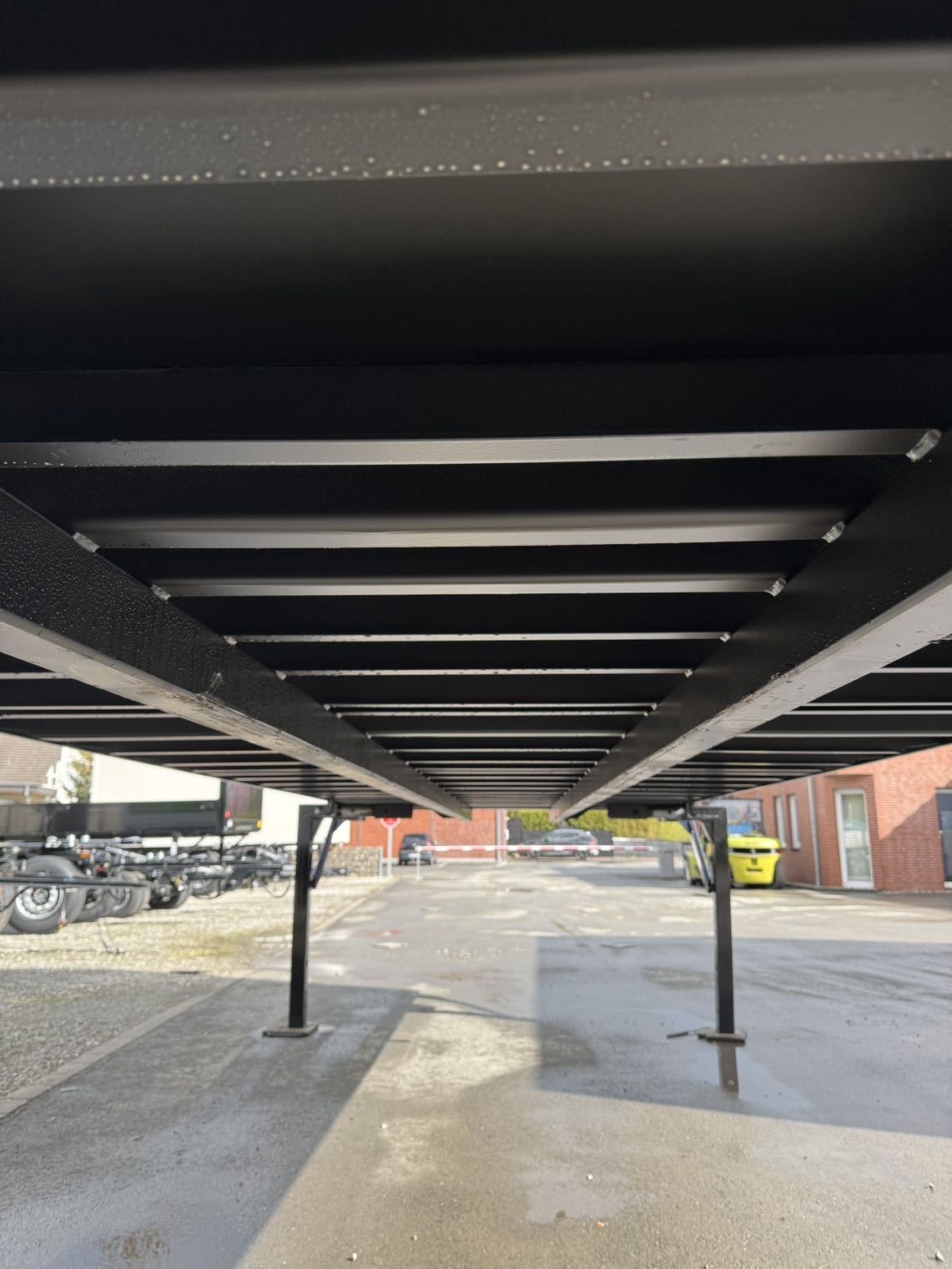 #21890 - Bild: 6 | Wechselkoffer, Stahl glatt | BDF-System 7.450 mm lang, LACK NEU IN SCHWARZ