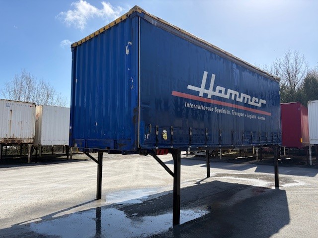 Plataforma intercambiable, toldo corredizo | BDF System 7.450 mm lang