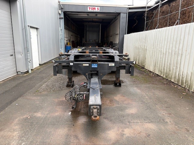 #20987 - Bild: 4 | Remorque à essieu central pour trafic interchangeable | BDF-System, Schenker-Version.