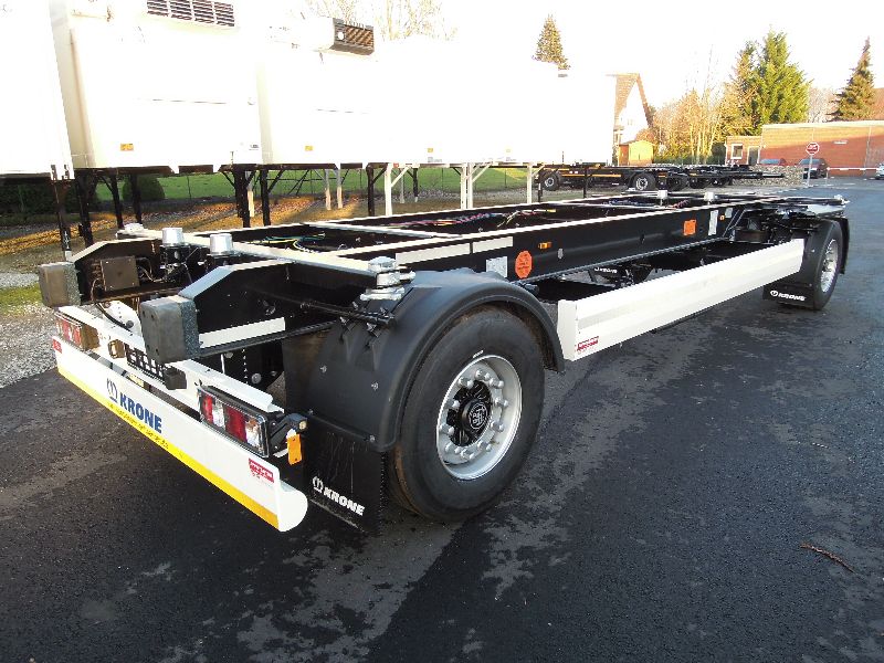 #LA007 - Bild: 1 | 2 – axle trailer for swap bodies | BDF-System, Maxi, ohne Zulassung.