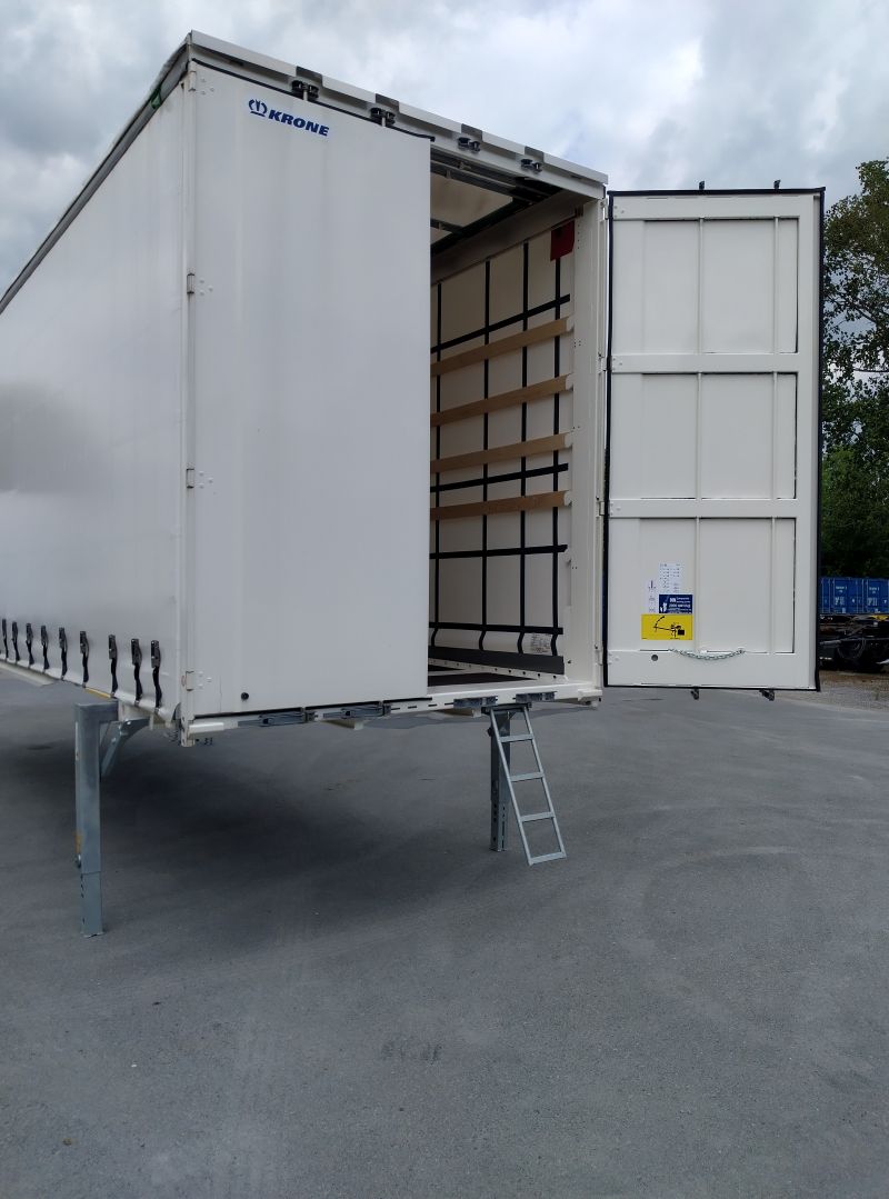 #LA024 - Bild: 7 | Swap-body platform, sliding tarpaulin | BDF-System, 7.820 mm lang, FABRIKNEU