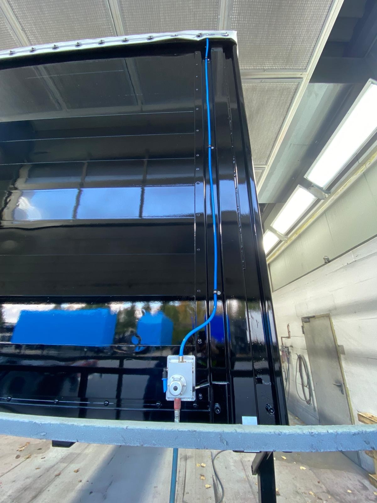 #LA042 - Bild: 5 | Swap-body platform, sliding tarpaulin | BDF-System, 7.450 mm lang, LACK NEU! ** AIRPIPE möglich – kein Wassersack oder Eis auf dem Dach!