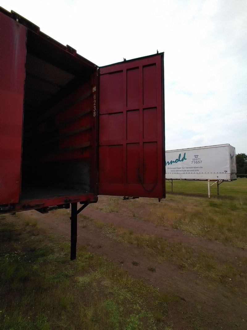 #LA052 - Bild: 7 | Swap body, side walls with tarpaulin | Wechselpritsche mit Bordwänden und Plane, BDF-System, 7.450 mm lang.