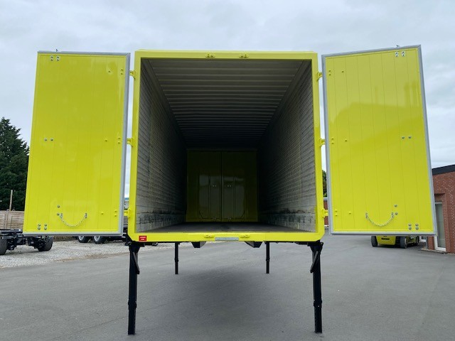 #LA087 - Bild: 8 | Wymienna obudowa, gładka stal | BDF-System 7.45m, LACK NEU! Durchladesystem: Heck Portaltüren vorne und hinten,
